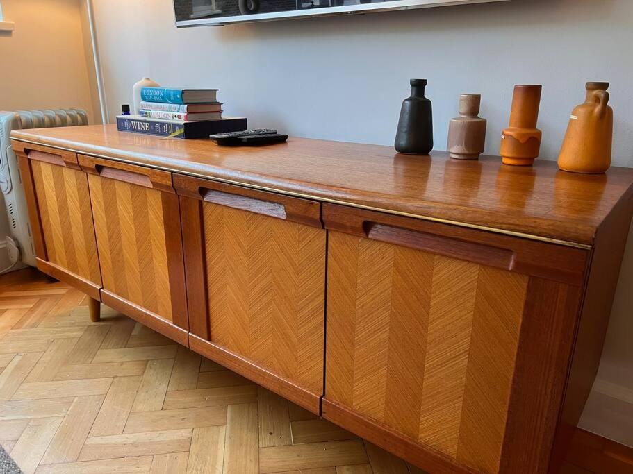 Fitzrovia / Bloomsbury / West End - Two Bed Londra